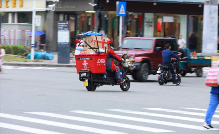 機(jī)器人1.jpg