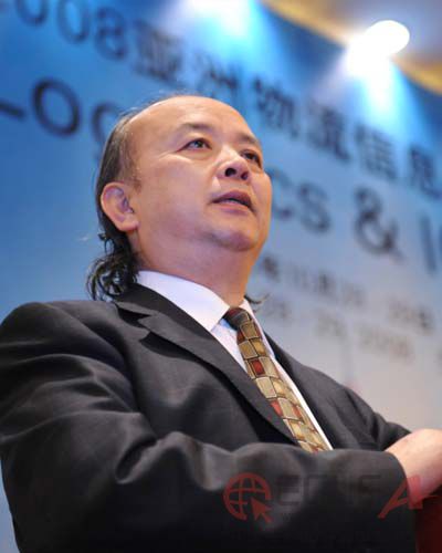 中國電子商務物流企業(yè)聯(lián)盟副會長,、中國物流策劃研究院副院長李芏巍